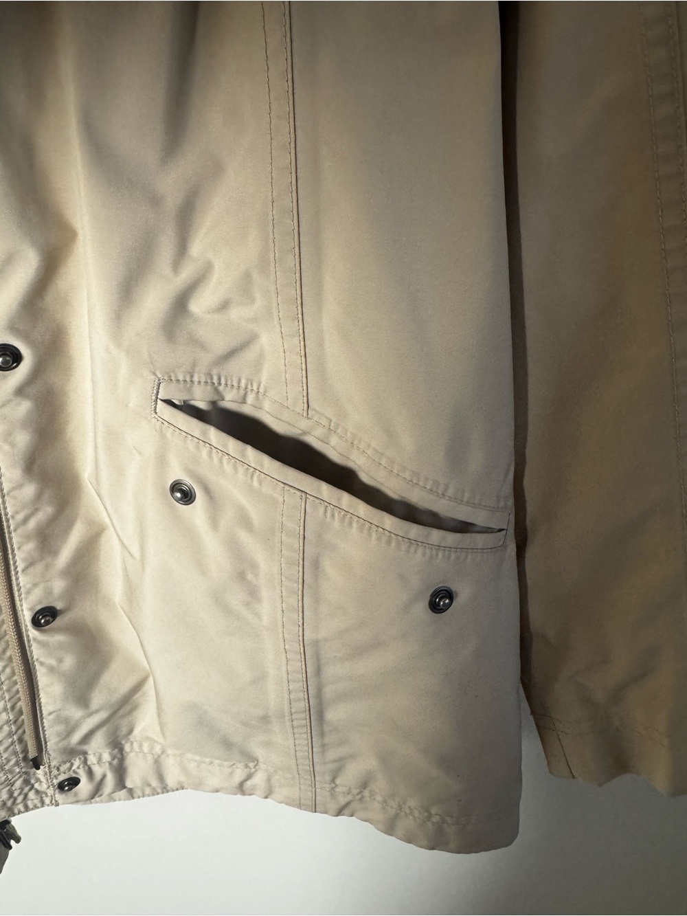 LL BEAN Neutral Tan Heavyweight Rain Coat Zip Up with Removable Hood - Picture 4 of 8